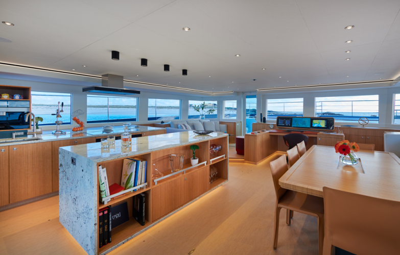 Long Island 78 Yacht Photos Pics 