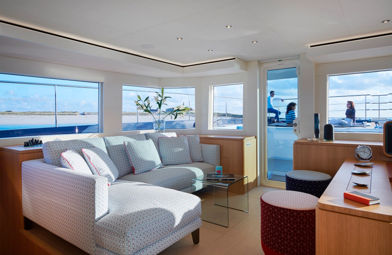 Long Island 78 Yacht Photos Pics 
