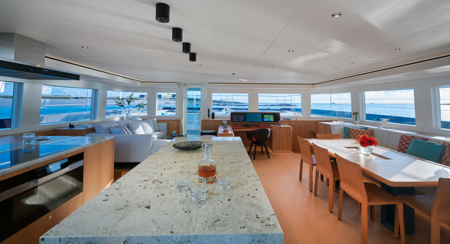 Long Island 78 Yacht Photos Pics 