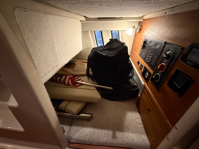 Juni Yacht Photos Pics 