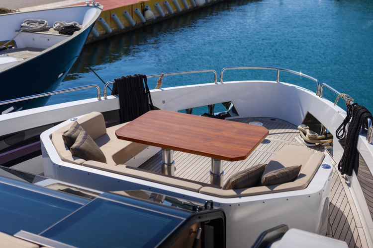 Heliophilia Yacht Photos Pics 