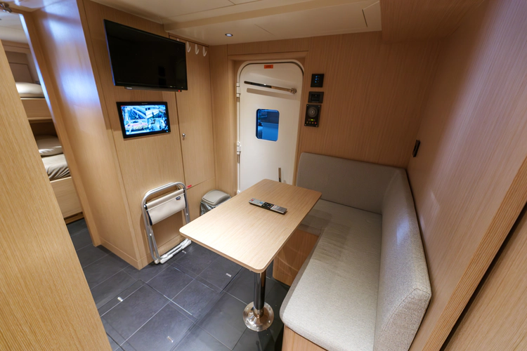 Heliophilia Yacht Photos Pics 