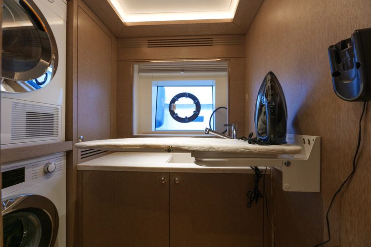 Heliophilia Yacht Photos Pics 