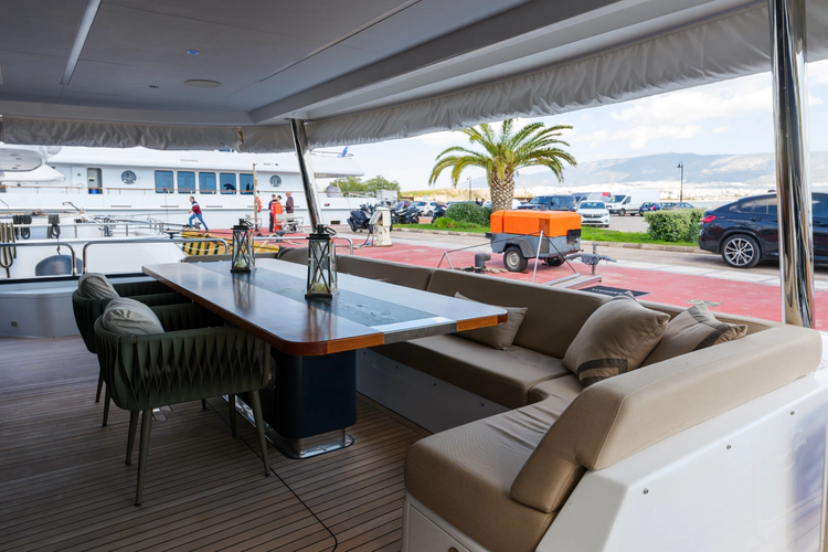 Heliophilia Yacht Photos Pics 