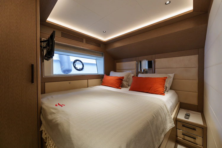 Heliophilia Yacht Photos Pics 