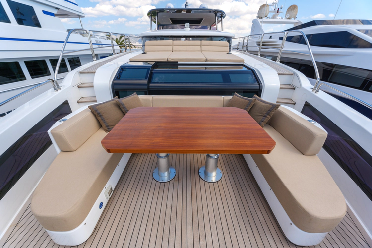 Heliophilia Yacht Photos Pics 