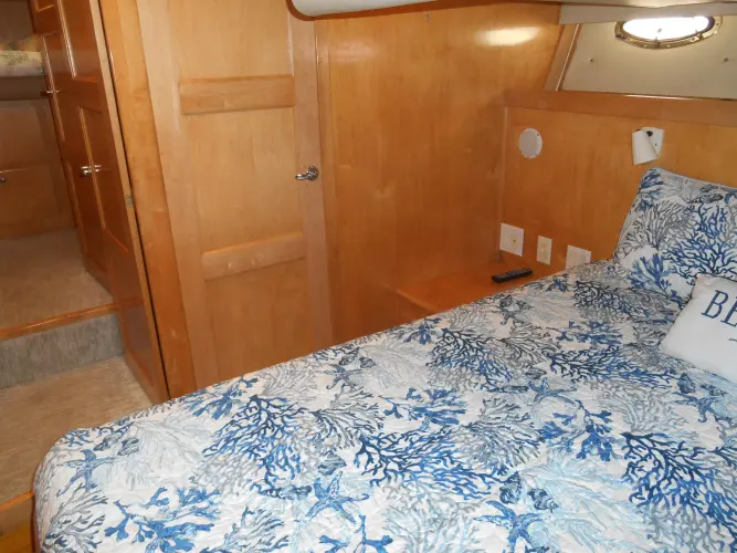 Lucky Yacht Photos Pics 