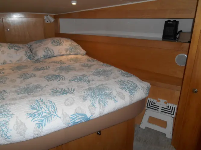 Lucky Yacht Photos Pics 