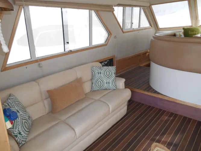 Lucky Yacht Photos Pics 