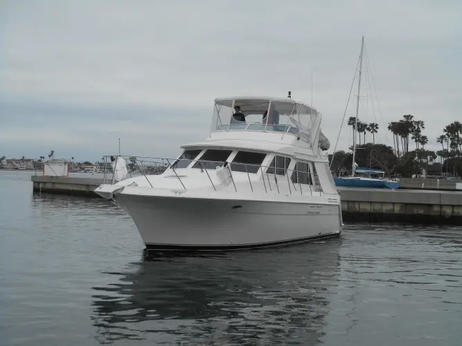 Lucky Yacht Photos Pics 