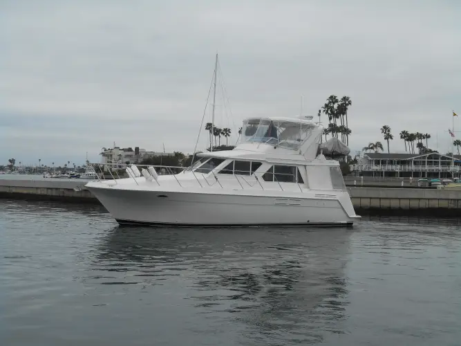 Lucky Yacht Photos Pics 