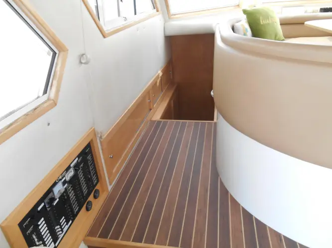 Lucky Yacht Photos Pics 
