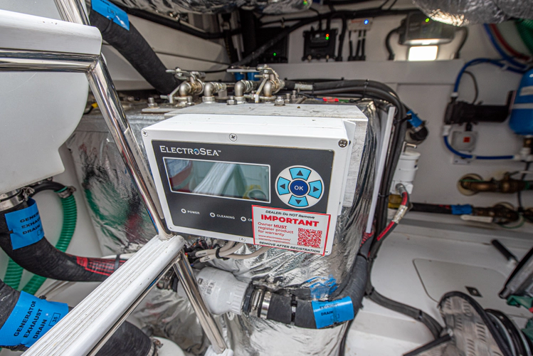 Graysky V Yacht Photos Pics 