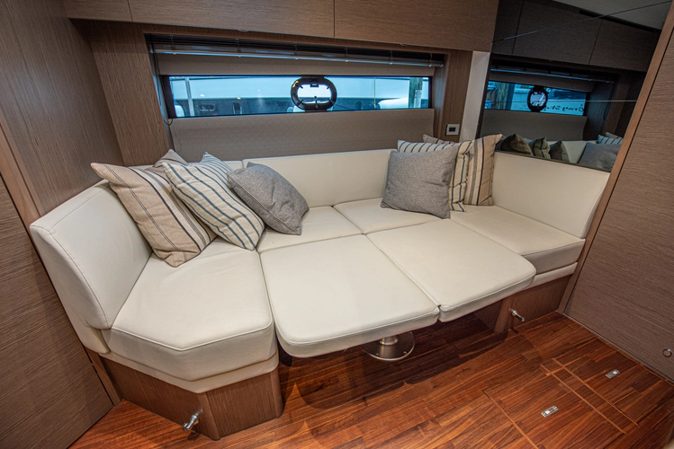 Graysky V Yacht Photos Pics 