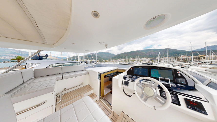 Bijou I Yacht Photos Pics 