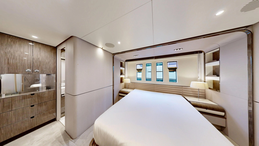 Bijou I Yacht Photos Pics 