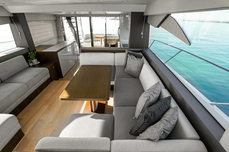 Lucky Bet Yacht Photos Pics 