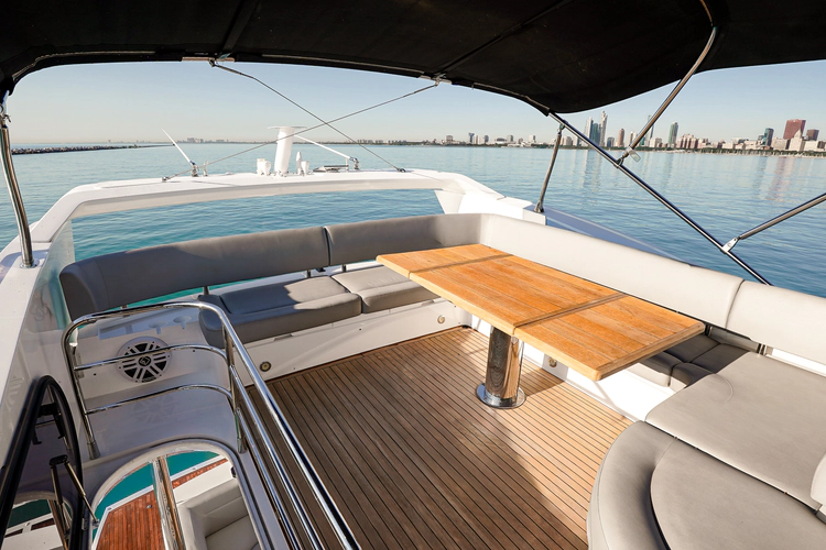 Lucky Bet Yacht Photos Pics 