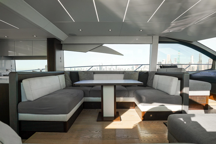 Lucky Bet Yacht Photos Pics 