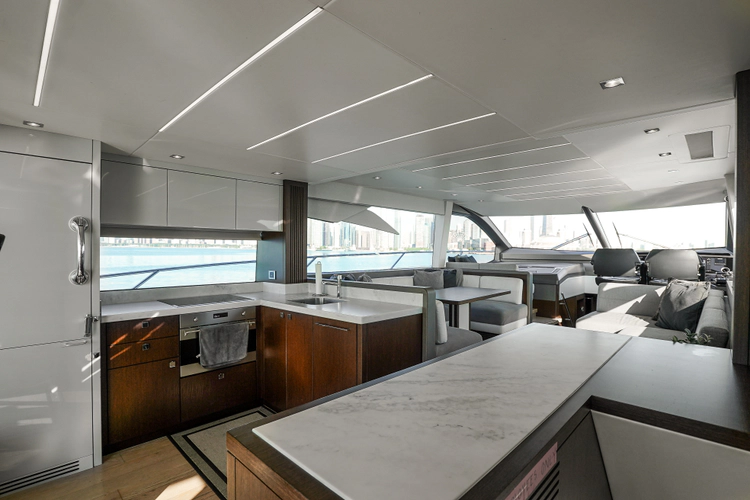 Lucky Bet Yacht Photos Pics 