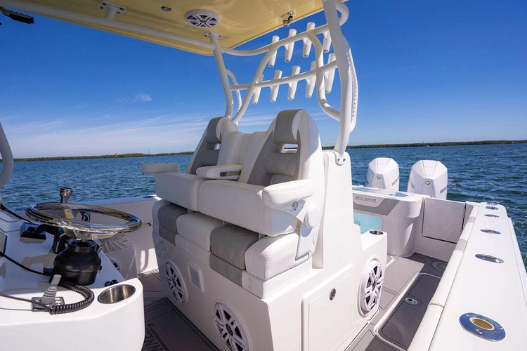 Showgirl Yacht Photos Pics 