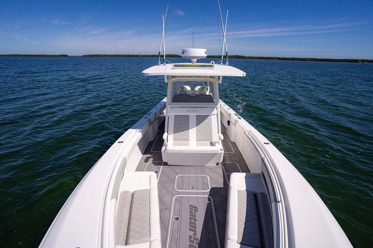 Showgirl Yacht Photos Pics 