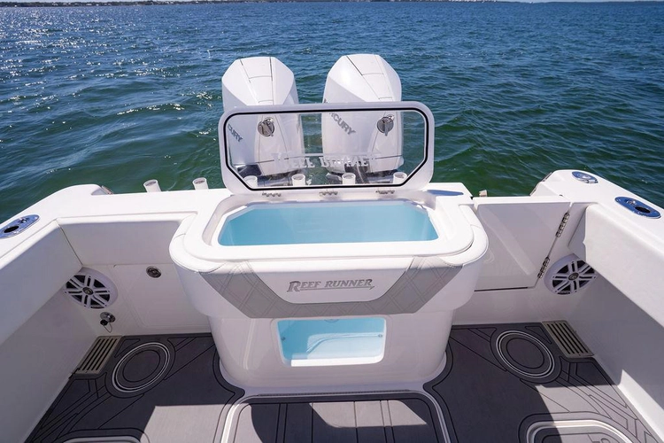 Showgirl Yacht Photos Pics 