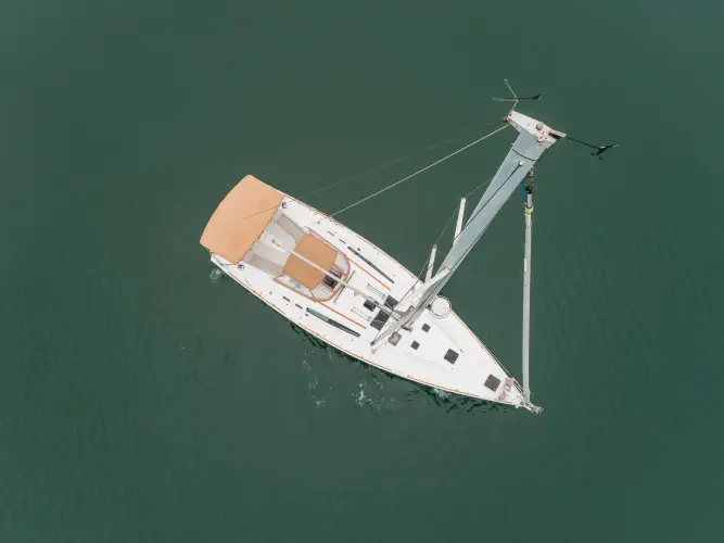 Skyfall Yacht Photos Pics 