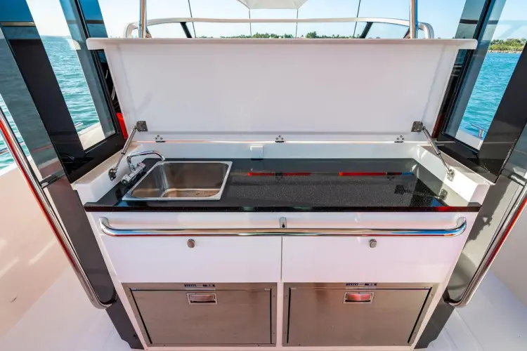 Volare Yacht Photos Pics 