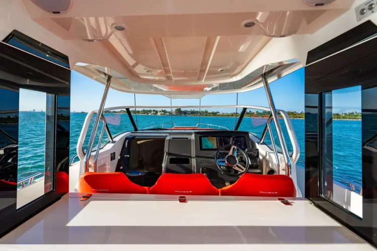 Volare Yacht Photos Pics 