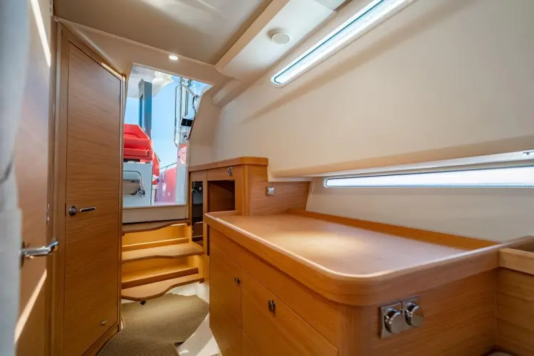 Volare Yacht Photos Pics 