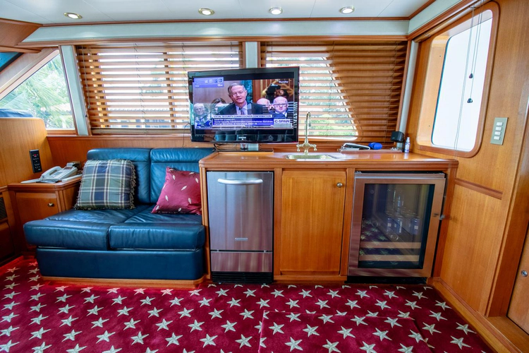 Chairman Yacht Photos Pics 