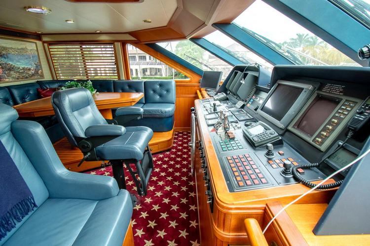 Chairman Yacht Photos Pics 