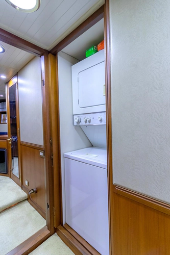 Chairman Yacht Photos Pics 