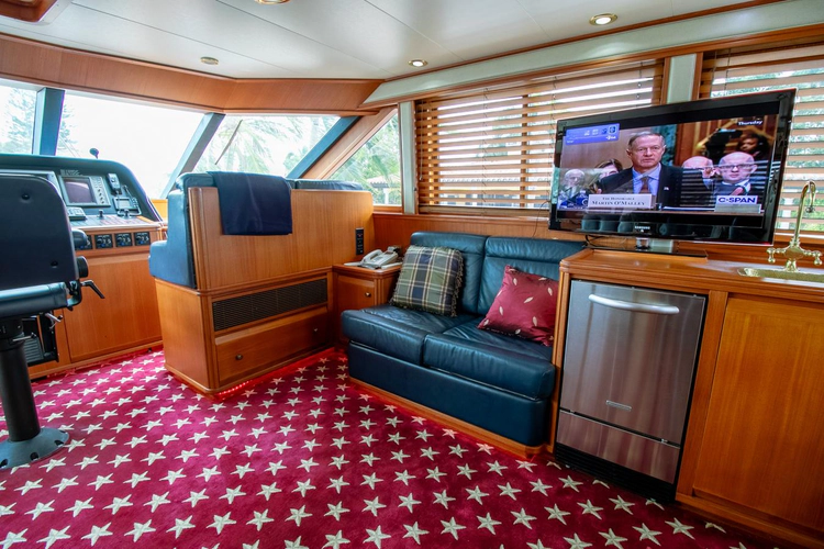Chairman Yacht Photos Pics 