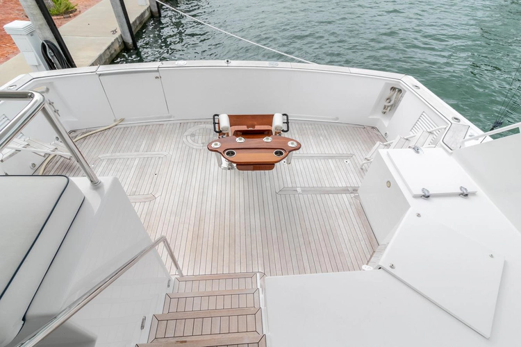 Chairman Yacht Photos Pics 