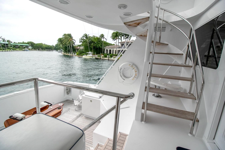 Chairman Yacht Photos Pics 