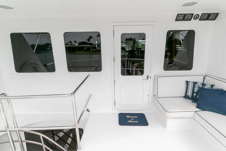 Chairman Yacht Photos Pics 