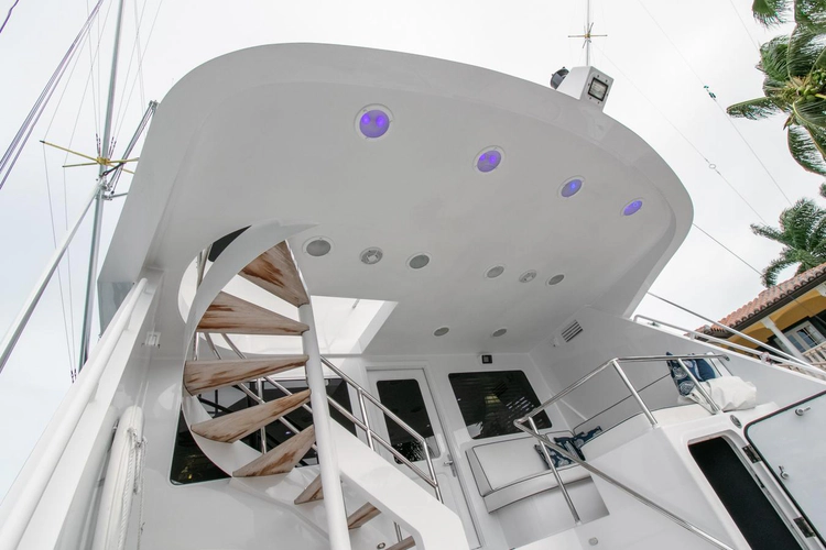 Chairman Yacht Photos Pics 