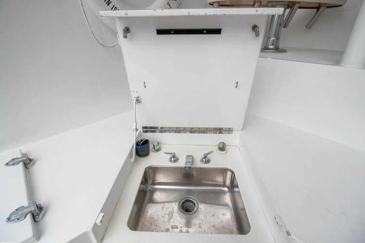 Chairman Yacht Photos Pics 