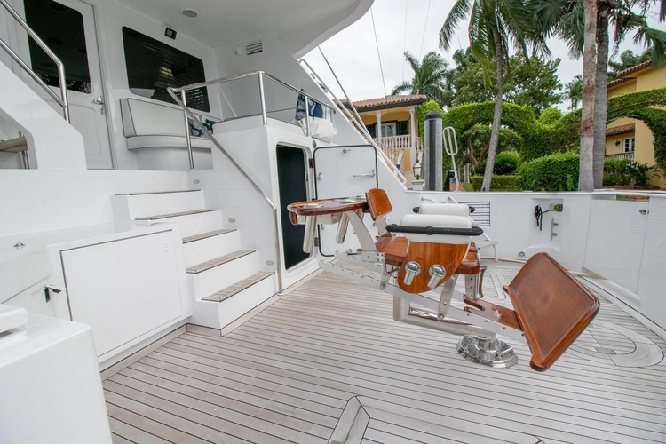 Chairman Yacht Photos Pics 