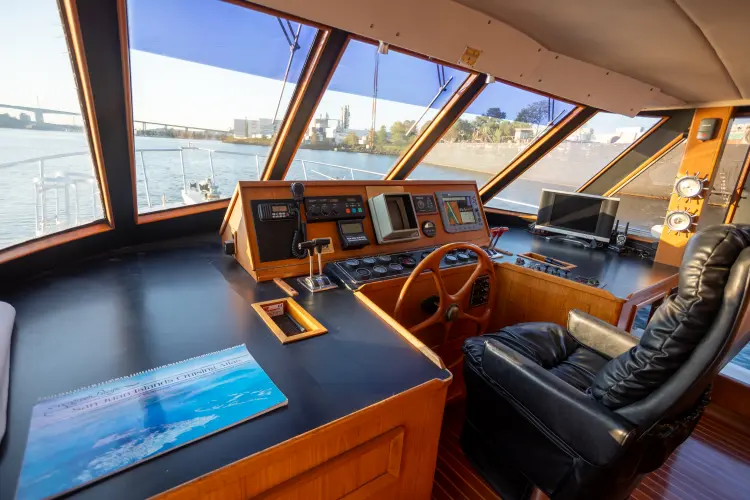 Mbellish Yacht Photos Pics 