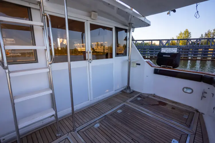 Mbellish Yacht Photos Pics 