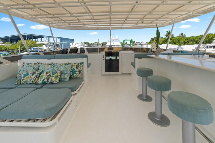 Dirt Poor Yacht Photos Pics 