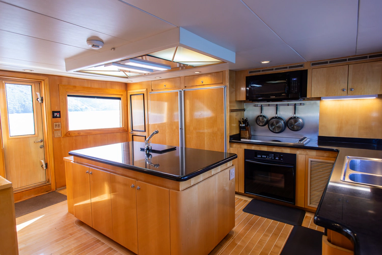 Memory Maker Yacht Photos Pics 