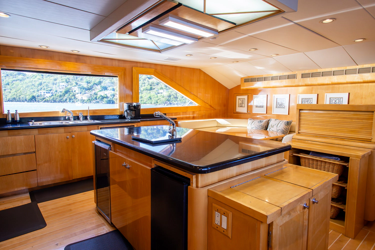 Memory Maker Yacht Photos Pics 