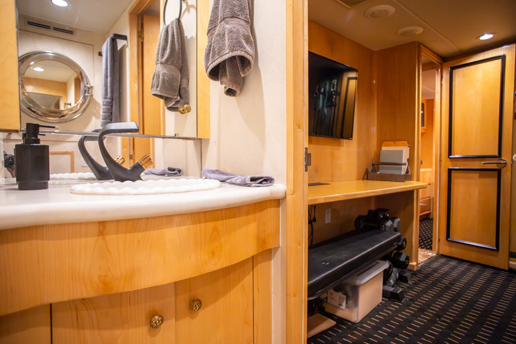 Memory Maker Yacht Photos Pics 