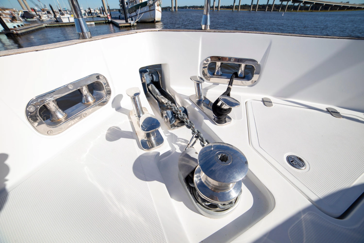 Rumble Bee Yacht Photos Pics 