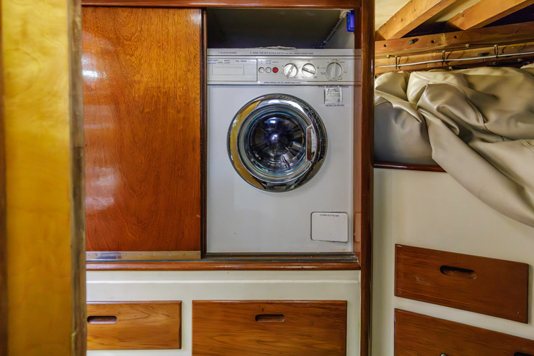 Tatoosh Yacht Photos Pics 