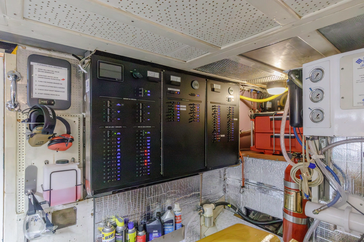 Tatoosh Yacht Photos Pics 